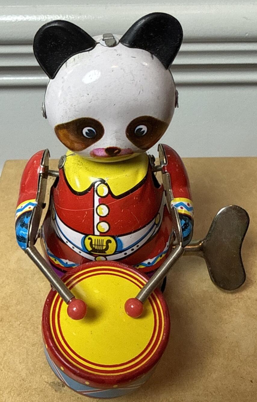Vintage China Tin Wind Up Panda Drummer Toy Red Clockwork w/ Original Key